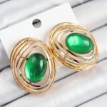Pirinç Zümrüt Yeşili Zirkon Taşlı Oval Model Gold Renk Kadın Küpe