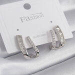 Pirinç Gümüş Renk Zirkon Taşlı Kadın Küpe