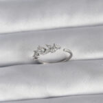 Pirinç Gümüş Renk Zirkon Taşlı Çiçek Model Kadın Yüzük