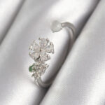 Pirinç Gümüş Renk Zirkon Taşlı Çiçek Model Kadın Yüzük