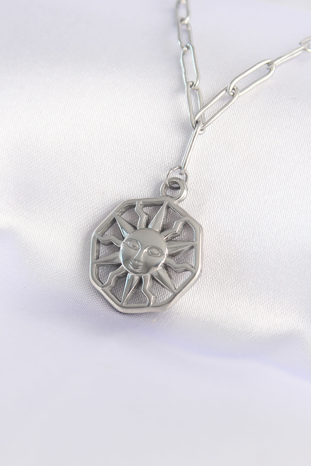 1716979539_BKO8645-1