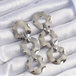 Pirinç Gümüş Renk Oval Ayna Model Sallantılı Küpe