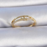 Pirinç Gold Renk Zirkon Taşlı Kalp Model Kadın Yüzük