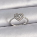 Pirinç Gümüş Renk Ayarlanabilir Zirkon Taşlı Kalp Model Kadın Yüzük