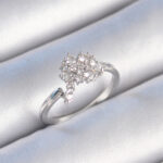 Pirinç Gümüş Renk Zirkon Taşlı Kadın Yüzük