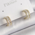 Pirinç Gold Renk Zirkon Taşlı Halka Model Kadın Küpe