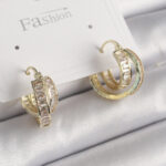 Pirinç Gold Renk Zirkon Taşlı Halka Model Kadın Küpe