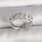 Pirinç Gümüş Renk Zirkon Taşlı Ayarlanabilir Yüzük