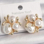 Pirinç Gold Renk İnci Tomurcuk Model Kadın Küpe