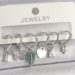 Pirinç Gümüş Renk Zirkon Taşlı Çoklu Figür Kadın Küpe Seti