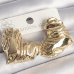 Pirinç Gold Renk İşlemeli Kalp Model Kadın Küpe