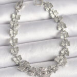 Pirinç Gümüş Renk Zirkon Taşlı Kelebek Model Zincir Kadın Bileklik