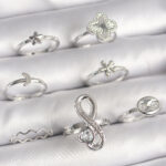 Pirinç Gümüş Renk Yonca Figür Sonsuzluk Zirkon Taşlı Kalp Detay Kadın Yüzük Kombini