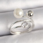 Pirinç Gümüş Renk Zirkon Taşlı Toplu İnci Model Kadın Yüzük