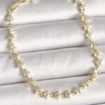 Pirinç Gold Renk Zirkon Taşlı Yıldız Model VIP Seri Kadın Bileklik