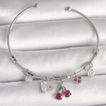 Pirinç Gümüş Renk Sallantı Kiraz Figür Kalp Detay Charm Kadın Bileklik