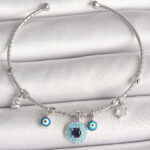 Pirinç Gümüş Renk Sallantı Zirkon Taşlı Nazar Boncuk Figür Charm Kadın Bileklik