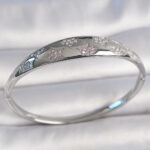 Pirinç Gümüş Renk Zirkon Taşlı Yıldız İşlemeli Kadın Kelepçe