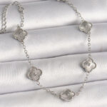 316L Çelik Gümüş Renk İşlemeli Baby Boy Yonca Model Kadın Bileklik