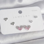 Pirinç Gümüş Renk Pembe Zirkon Taşlı Kalp Model 925 Ayar Gümüş Çivi Kadın Küpe Seti