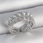 Pirinç Gümüş Renk 2'Li Sıra Zirkon Taşlı Ve İncili Ayarlanabilir Kadın Yüzük