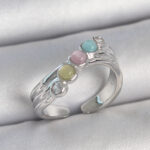 Pirinç Gümüş Renk Zirkon Taş Detaylı Renkli Mineli Ayarlanabilir Kadın Yüzük