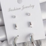 Pirinç Gümüş Renk Zirkon Taş Detay Halka Model 3 Çift Kadın Küpe Seti