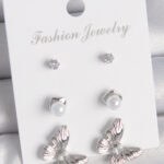 Pirinç Gümüş Renk Zirkon Taşlı İnci Detaylı Kelebek Model 3 Çift Kadın Küpe Seti