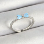 Pirinç Fiyonk Figürlü Zirkon Taşlı Gümüş Renk Ayarlanabilir Kadın Yüzük