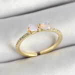 Pirinç Fiyonk Figürlü Zirkon Taşlı Gold Renk Ayarlanabilir Kadın Yüzük