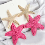 Pirinç Sallantılı Pembe Deniz Yıldızı Model Gold Renk Hasır Küpe