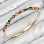 Pirinç Renkli Zirkon Taşlı Kalp Model Gold Renk Kadın Kelepçe