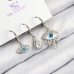 Pirinç Zirkon Taşlı 3'lü Fatma'nın Gözü Model Gümüş Renk Kadın Küpe