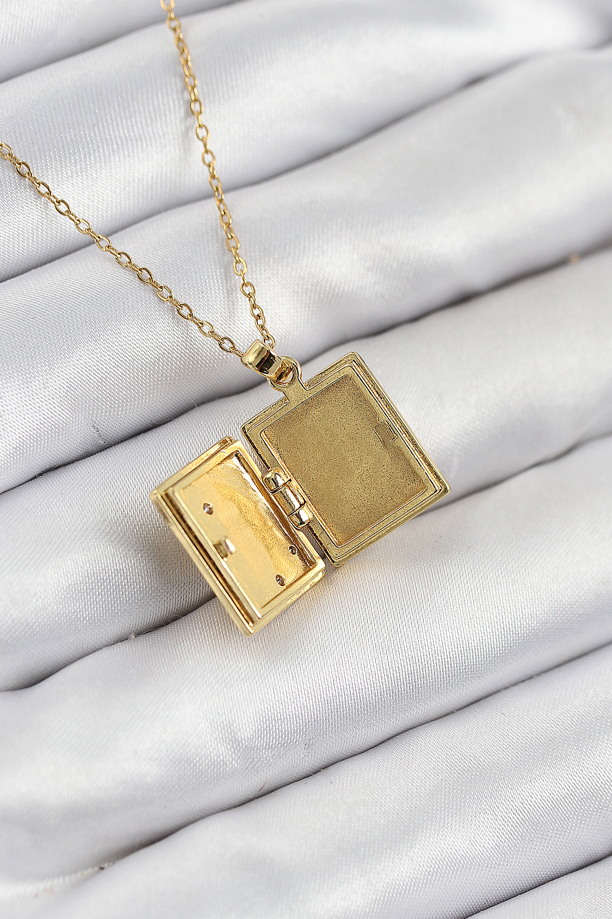 1756293715_BKO10515-2