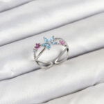 Pirinç Gümüş Renk Zirkon Taşlı Mavi Çiçekli Kadın Yüzük