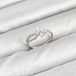 Pirinç Gümüş Renk Kelebek Zirkon Taşlı Kadın Yüzük