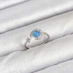 Pirinç Gümüş Renk Zirkon Taşlı Ay Yıldız Kadın Yüzük