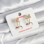 Pirinç Gold Renk Zirkon Taşlı Kelebek Model Kadın Küpe