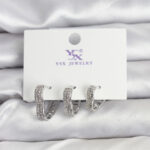 Gümüş Renk Pirinç Zirkon Taşlı Kalpli Kadın Küpe