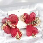 Pirinç Gold Renk Bordo Tüllü Lotus Kadın Küpe