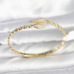 Yılan Model Pirinç Gold Renk Kadın Kelepçe Bileklik