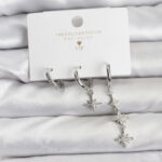 Kutup Yıldızı Model Gümüş Renk Pirinç 3'lü Kadın Küpe Seti