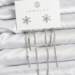 Çiçek Model Gümüş Pirinç Sallantılı Kadın Küpe