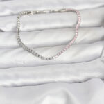 Pembe ve Beyaz Zirkon Taşlı Gümüş Renk Su Yolu Kadın Bileklik