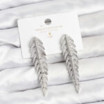 Pirinç Gümüş Renk Balık Sırtı Model Zirkon Taşlı Kadın Küpe