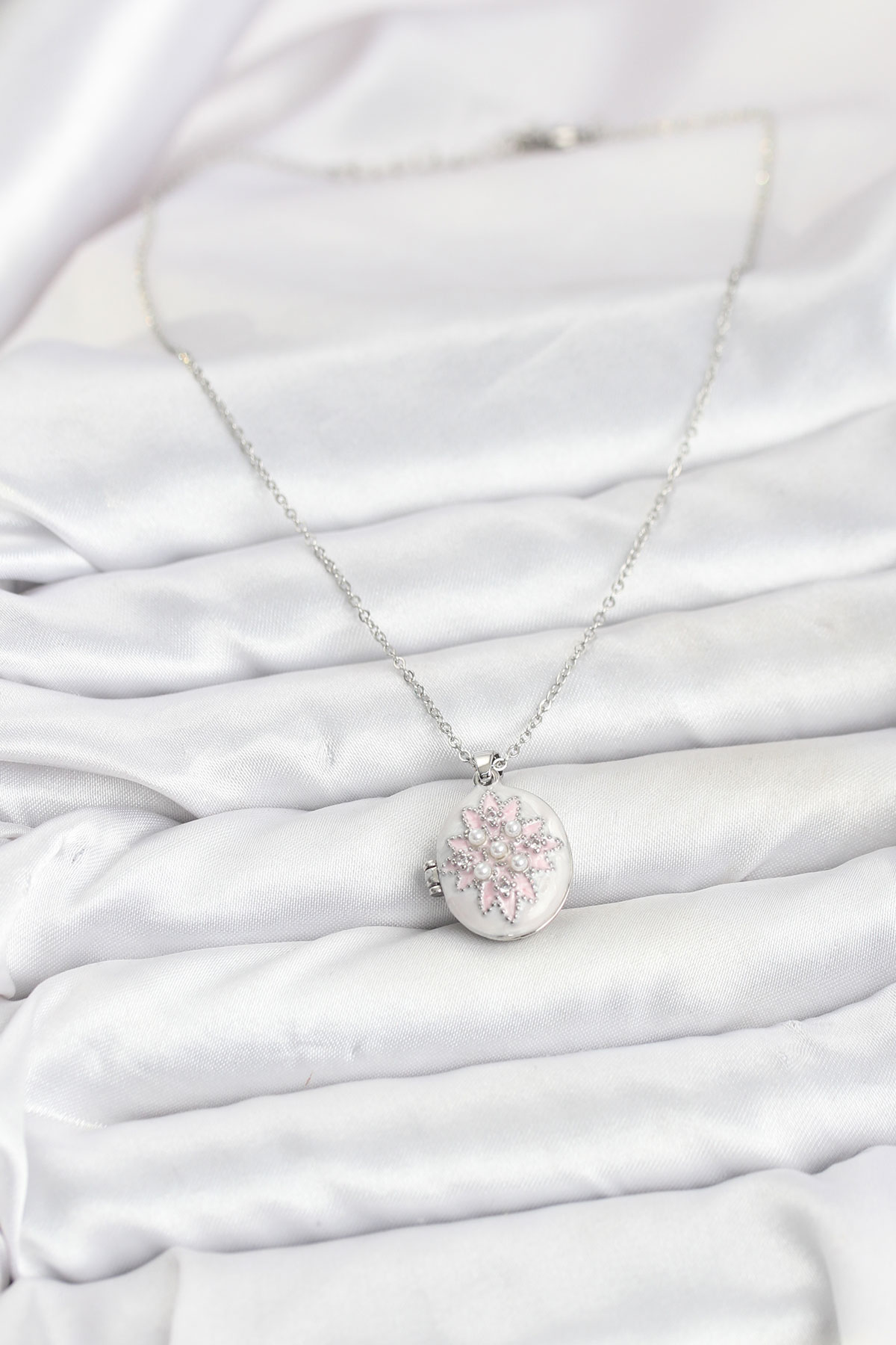 1766831066_BKO10812-2