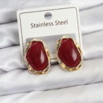 Beyaz Damla Model Pirinç Vintage Kadın Küpe