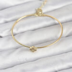 Zirkon Taşlı Yonca Model Gold Renk Kadın Bileklik