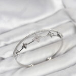 Pirinç Gümüş Renk Çiçek Model Kadın Bileklik