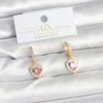 Pirinç Gold Pembe Renk Zirkon Taşlı Kalp Model Kadın Küpe